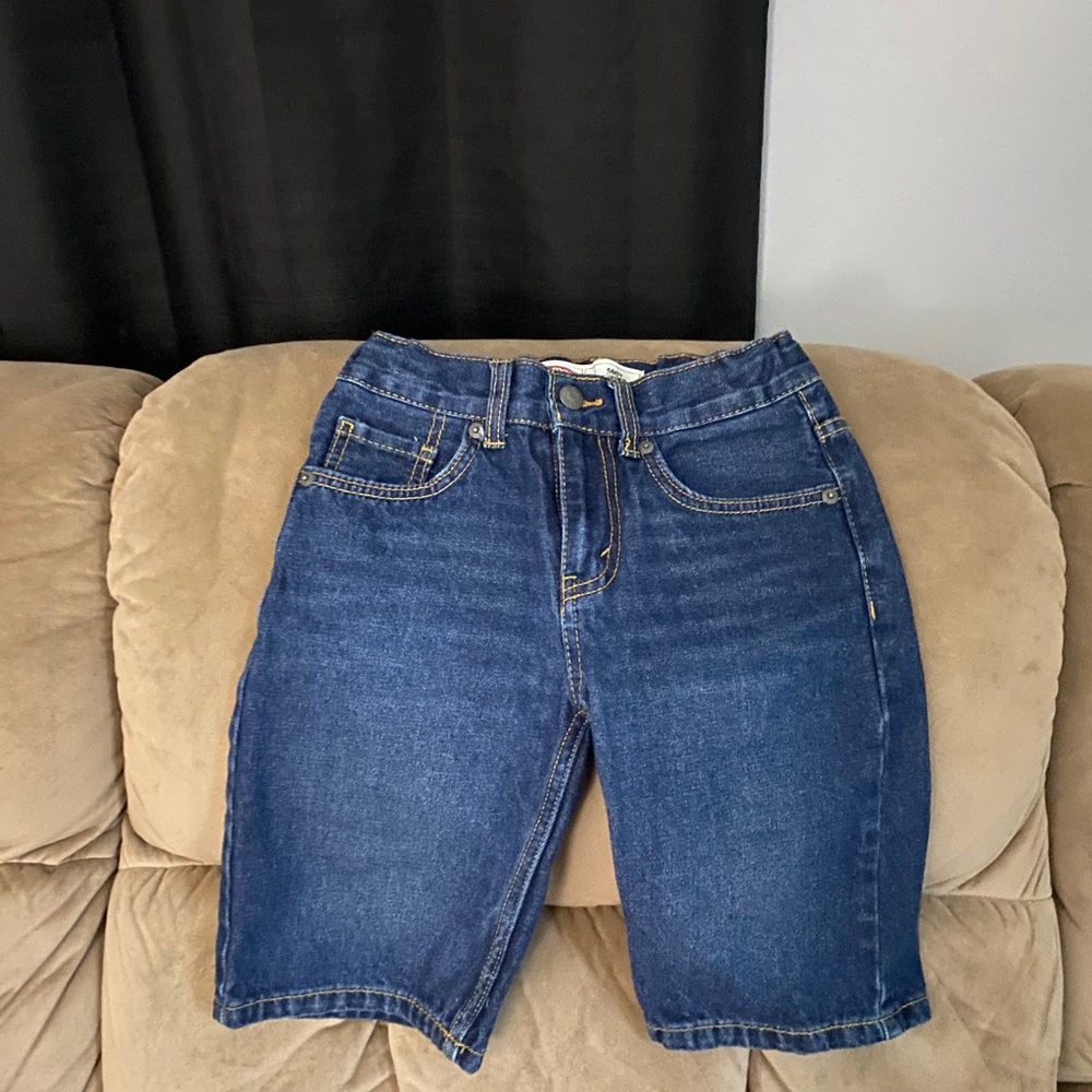 Levi shorts